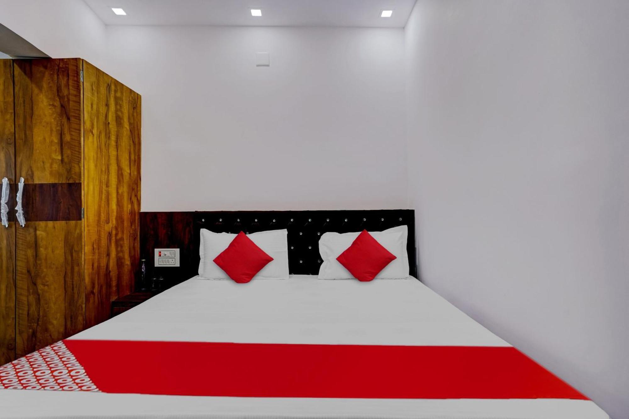 Super Collection O Oxygen Hotel Ranchi Bagian luar foto
